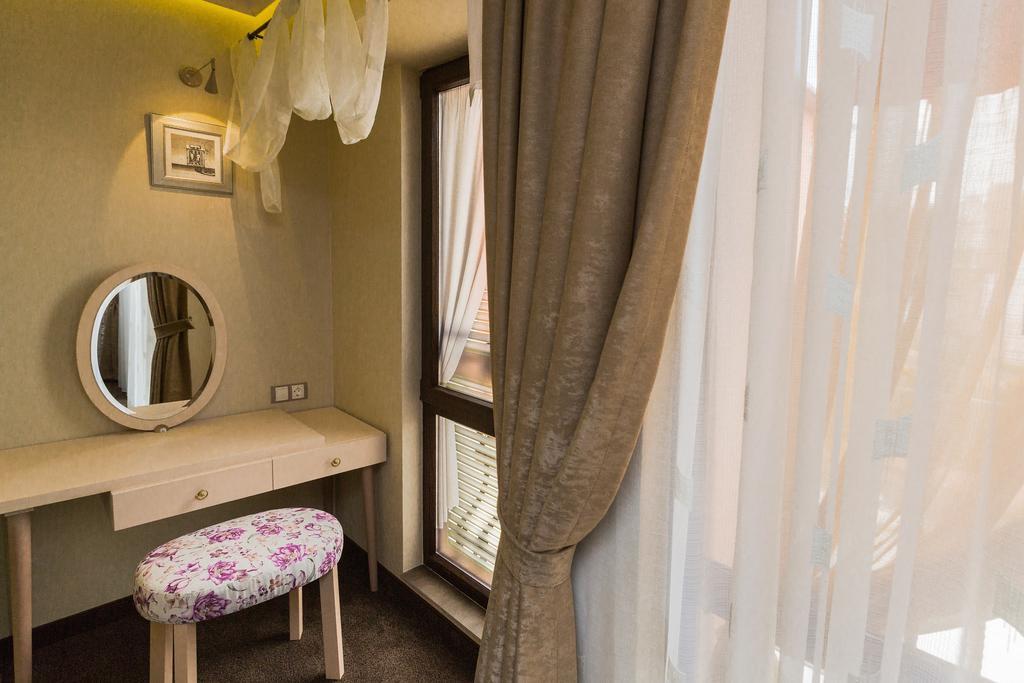 8 1/2 Art Guest House Plovdiv Camera foto